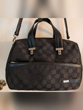 TUMI Black Duffel Carry On Weekender Laptop Bag/ Mens or Womens